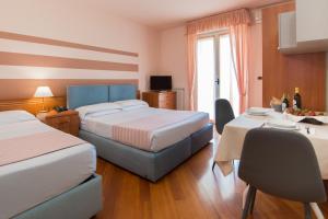 Loano 2 Village,Liguria>>Genoa,4 star