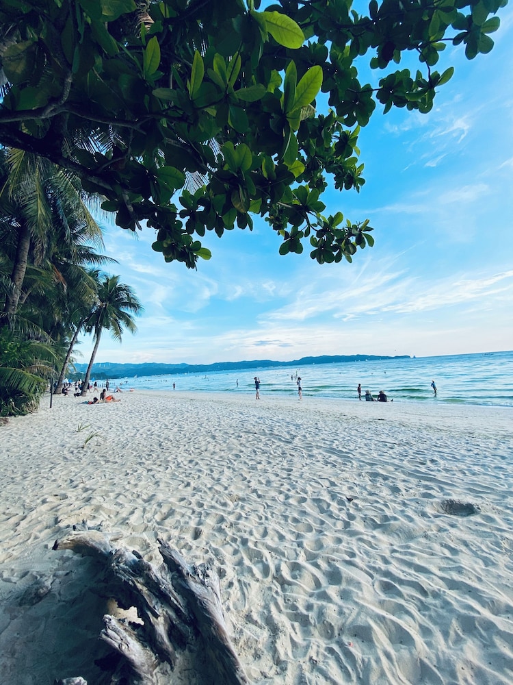 nigi nigi nu noos and nu nu noos beach resort