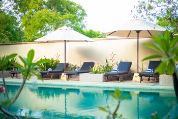 nikara luxury beach house