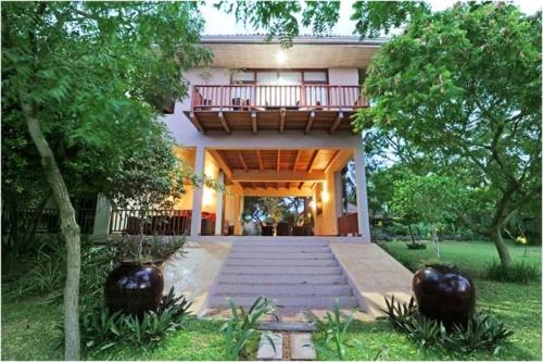 nikara luxury beach house