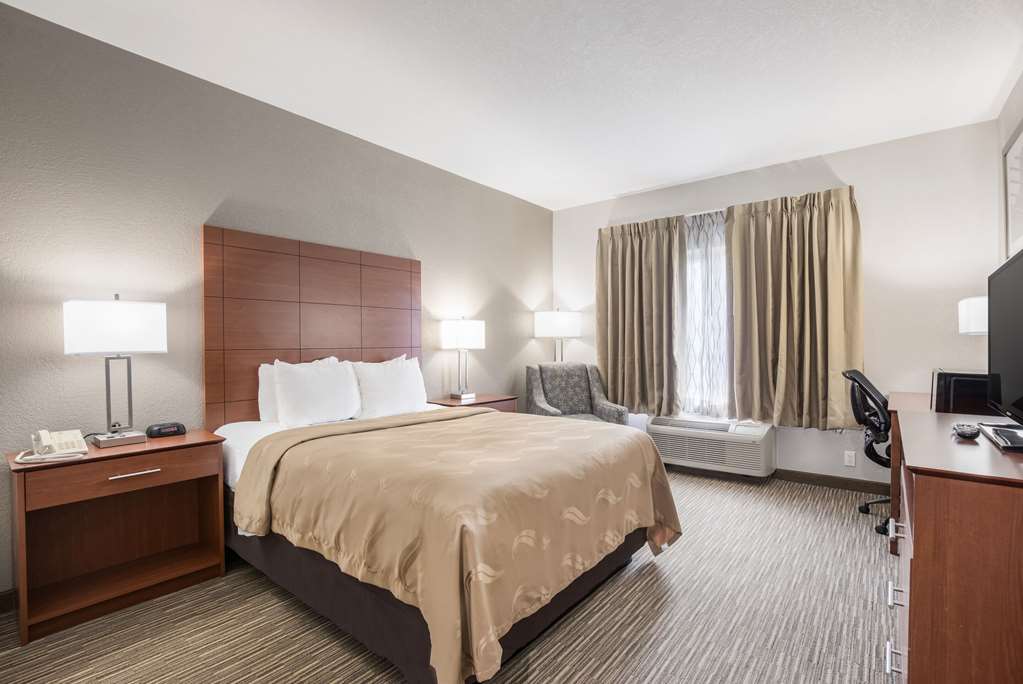 quality inn and suites lodi i 90