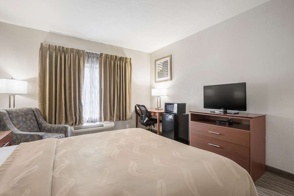 quality inn and suites lodi i 90