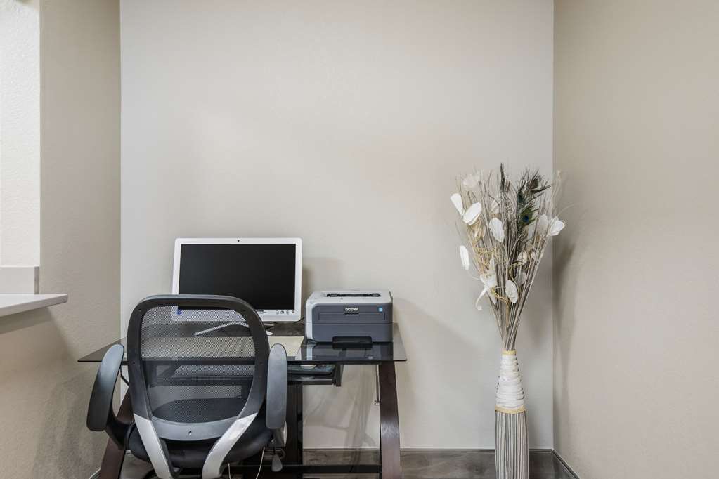 quality inn and suites lodi i 90