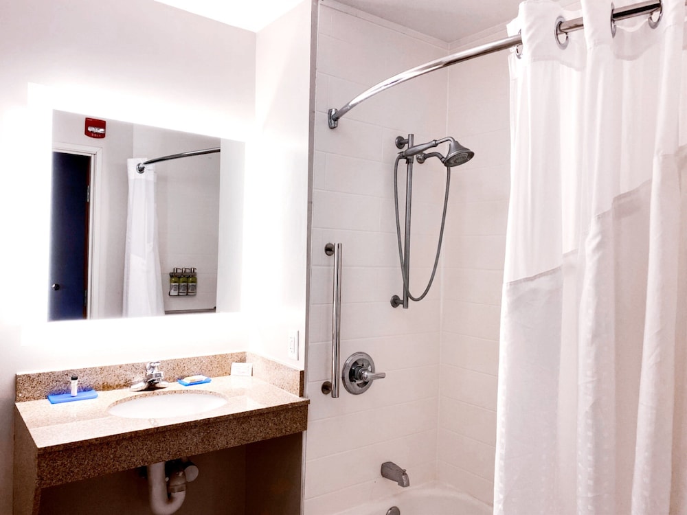 holiday inn express hotel and suites logansport by ihg