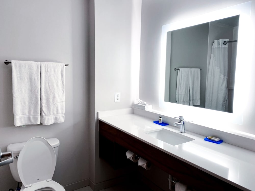 holiday inn express hotel and suites logansport by ihg