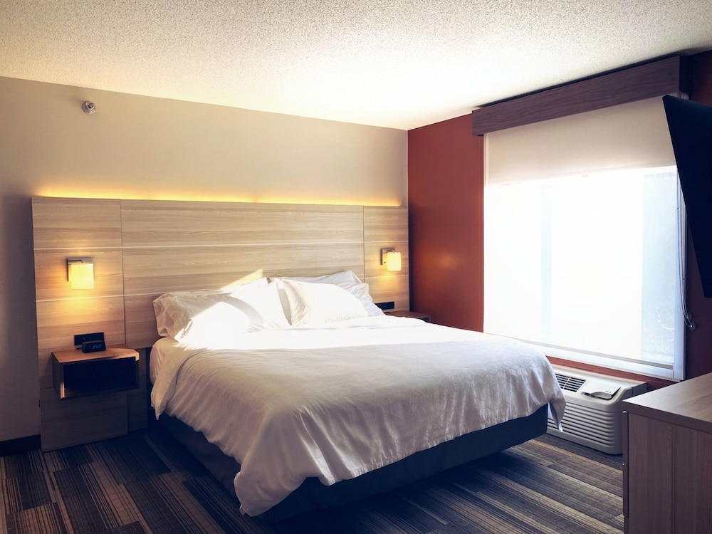 holiday inn express hotel and suites logansport by ihg