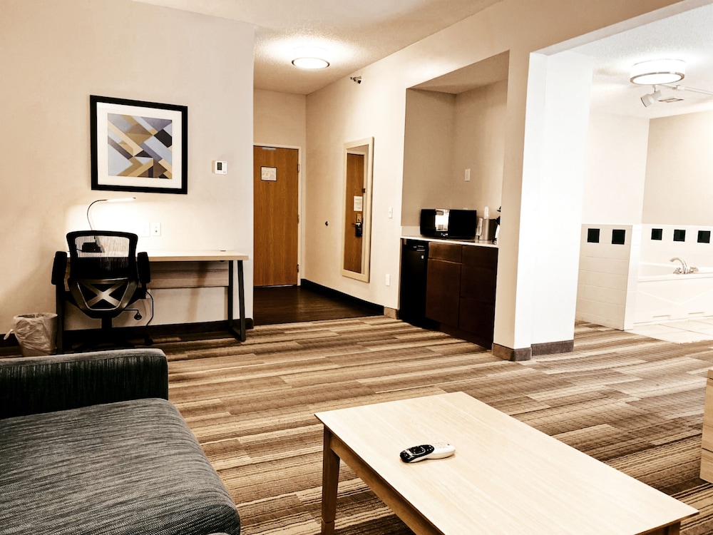 holiday inn express hotel and suites logansport by ihg