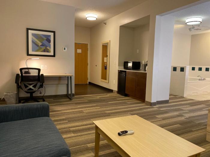 holiday inn express hotel and suites logansport by ihg