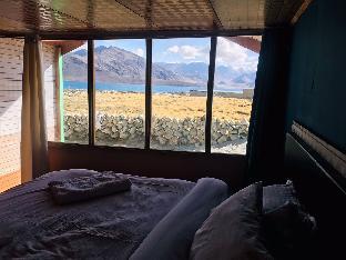 nirvana resort at pangong beach