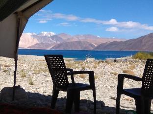 nirvana resort at pangong beach