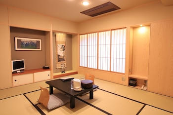 nishiyama ryokan established in 1953