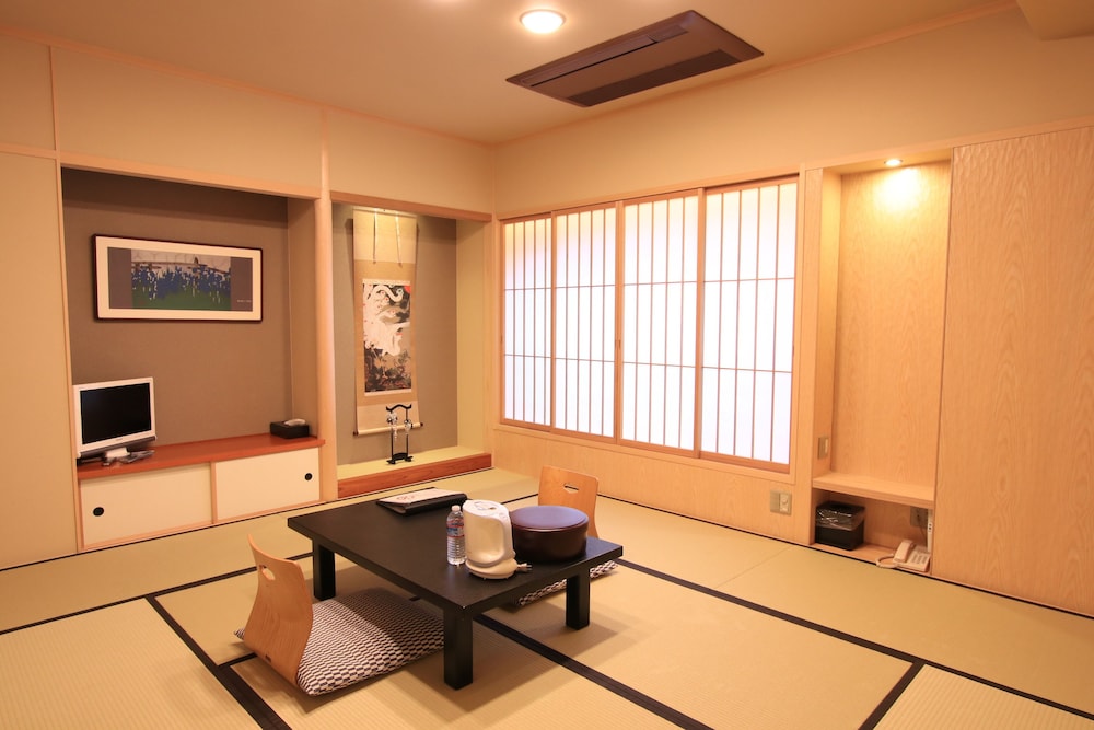 nishiyama ryokan established in 1953