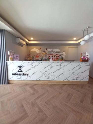 nite and day candi semarang