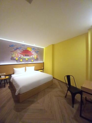 nite and day candi semarang