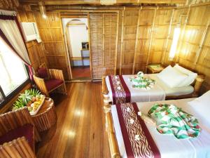 pura vida beach and dive resort