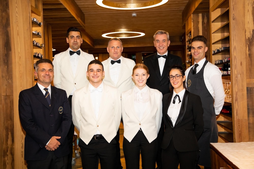 hotel excelsior planet