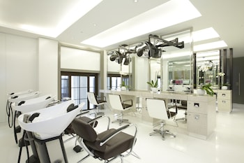 corinthia london