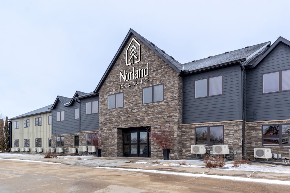 norland inn and suites roseau