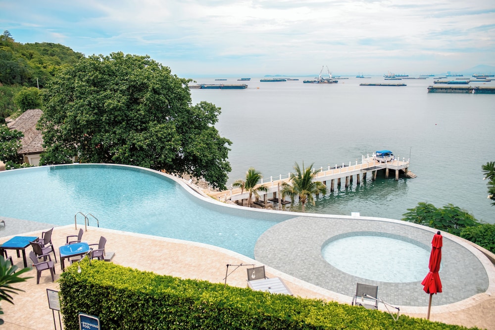 novotel koh si chang