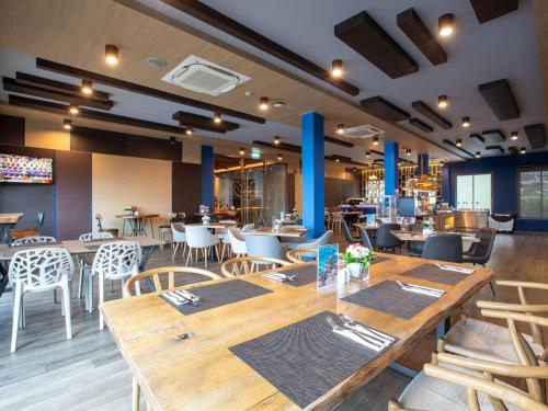 novotel koh si chang