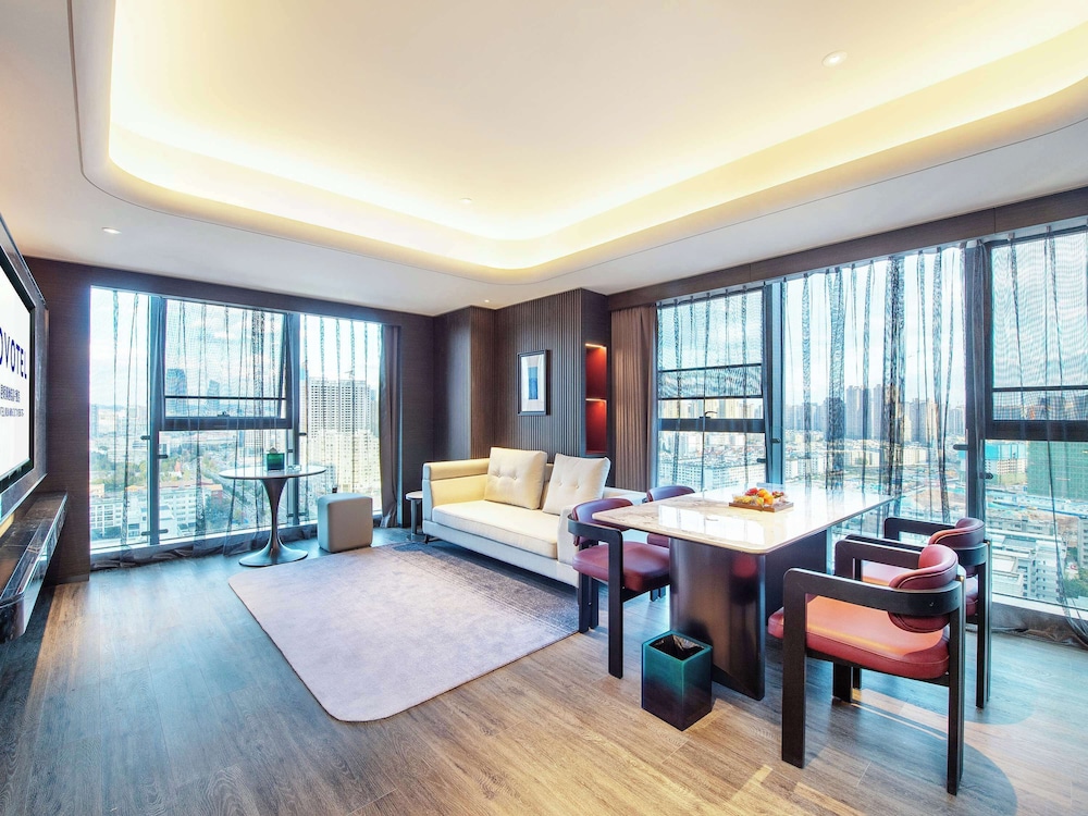 novotel kunming city center