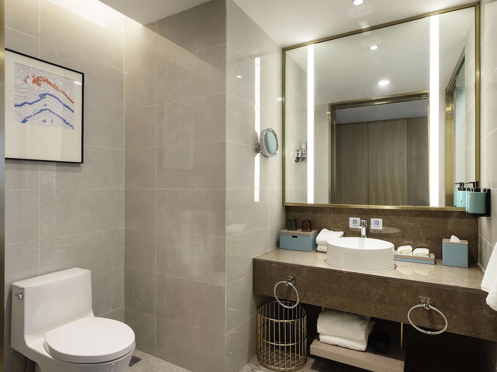 novotel suzhou huanxiu lake