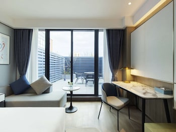 novotel suzhou huanxiu lake