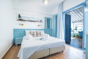 saronis hotel agistri adults only