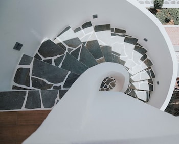 saronis hotel agistri adults only