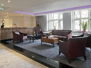 wellington hotel by blue orchid
