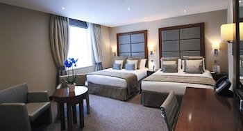 wellington hotel by blue orchid