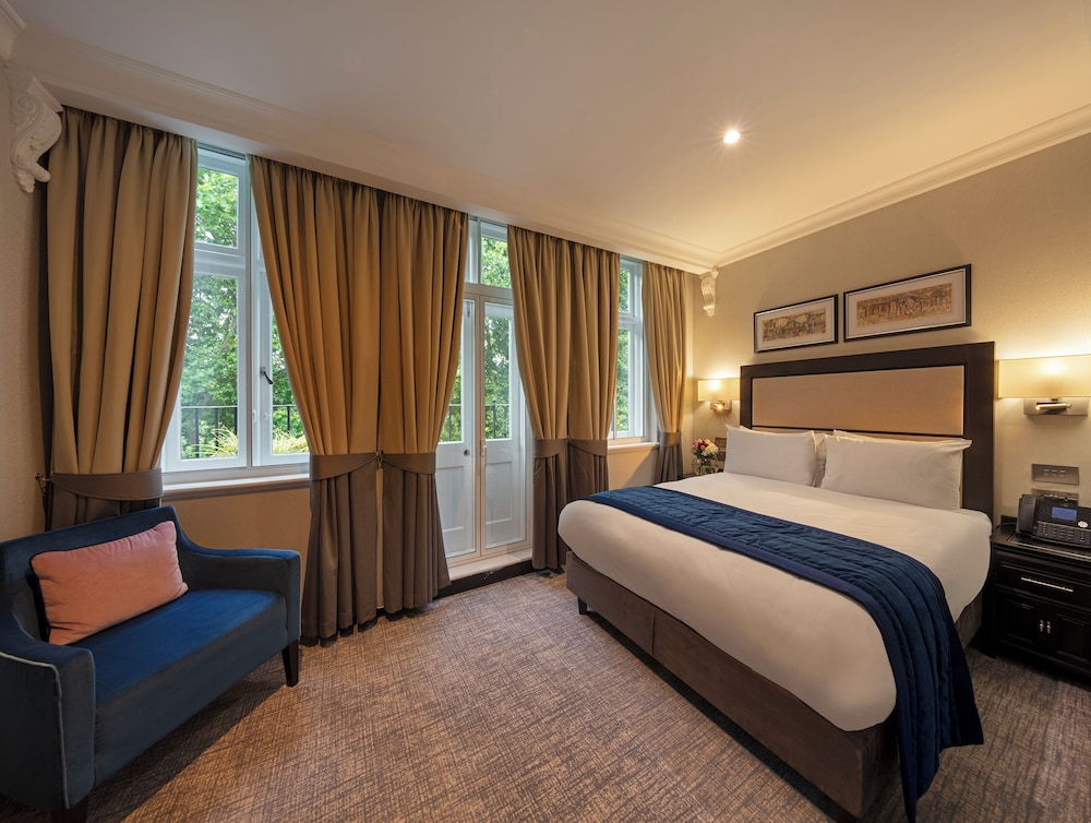 wellington hotel by blue orchid