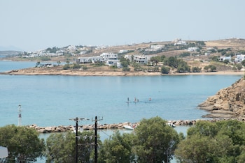 paros