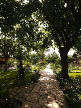 nun bungalove