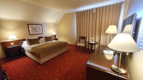 Hotel Garden Club,Romania>>Brasov,3 star