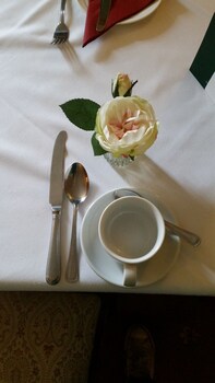 royal hotel