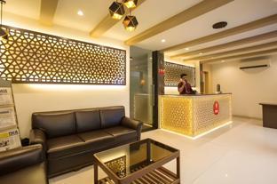 hotel sunshine airport