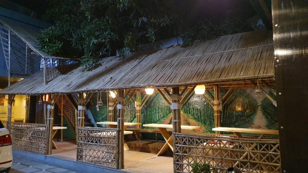 hotel sunshine airport