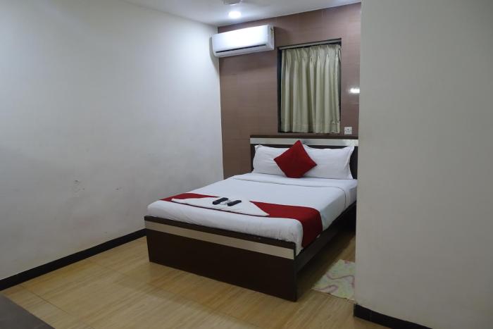hotel sunshine airport