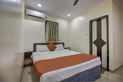 hotel sunshine airport