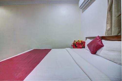 hotel sunshine airport