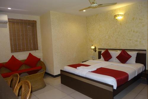 hotel sunshine airport