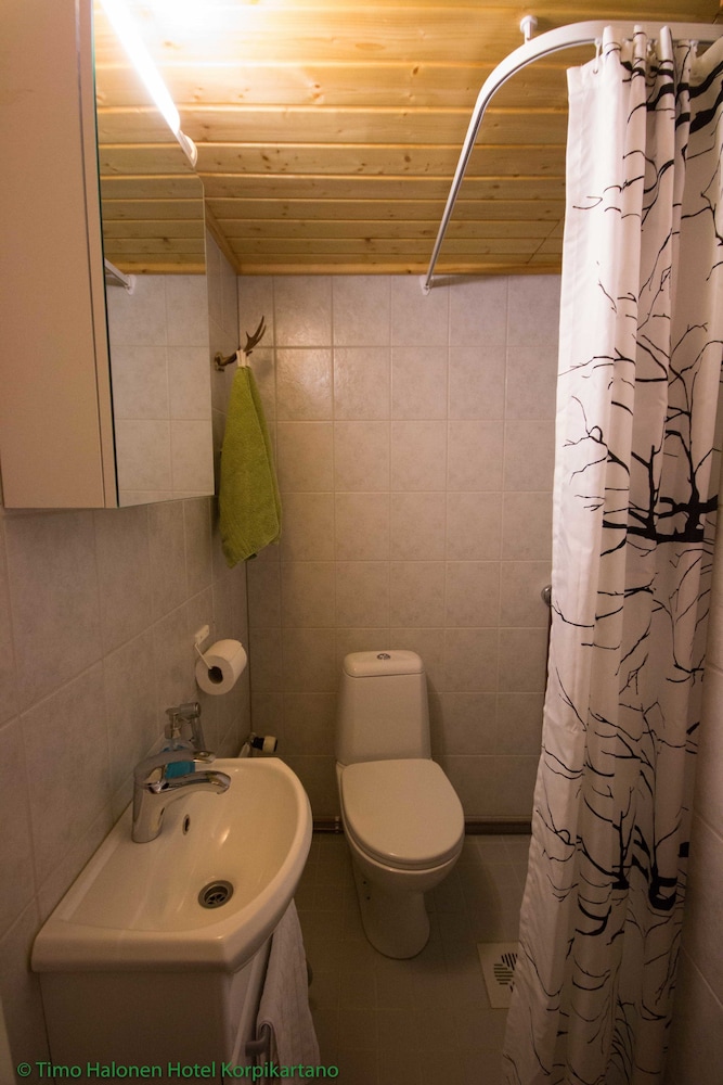 hotelli korpikartano