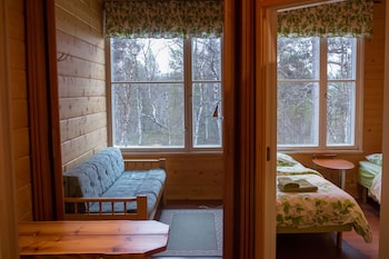 hotelli korpikartano