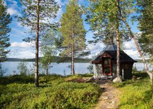 hotelli korpikartano