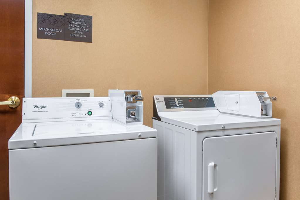 comfort suites louisville airport