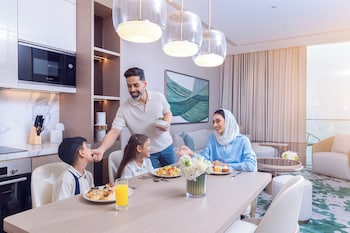 onyx arjaan by rotana
