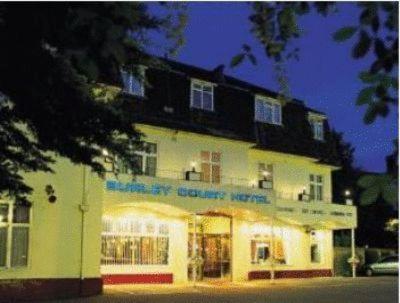 burley court hotel
