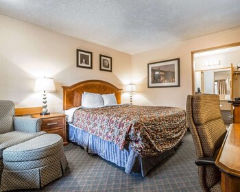 rodeway inn baker city