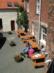aberdour hotel stables rooms and beer garden